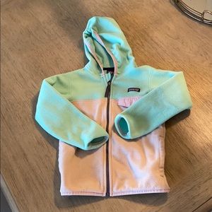 Little girls Patagonia fleece size 5T